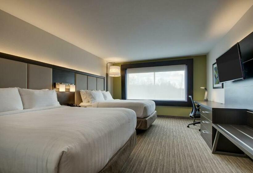 Номер Стандарт Адаптированный для Инвалидов, Holiday Inn Express & Suites   Mount Vernon, An Ihg