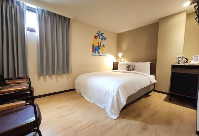 اتاق استاندارد, Just Live Inn  Keelung