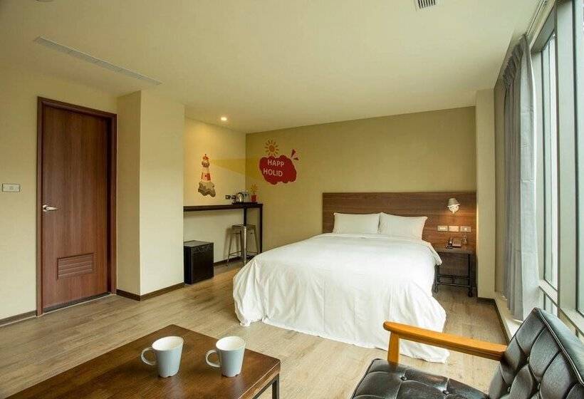 اتاق لوکس, Just Live Inn  Keelung