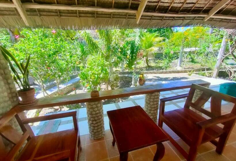 Номер Стандарт, Moalboal T Breeze Coastal Resort