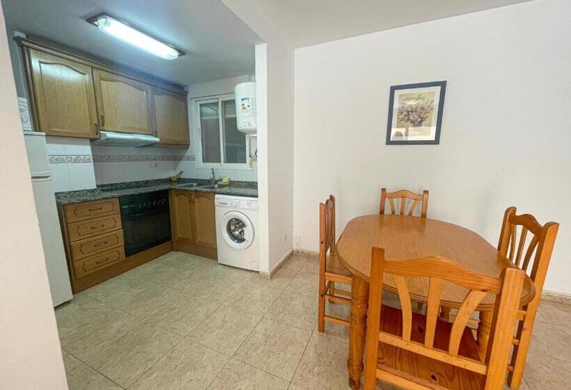 ２ベッドルームアパートメント, Apartamentos Estacion Oropesa 3000