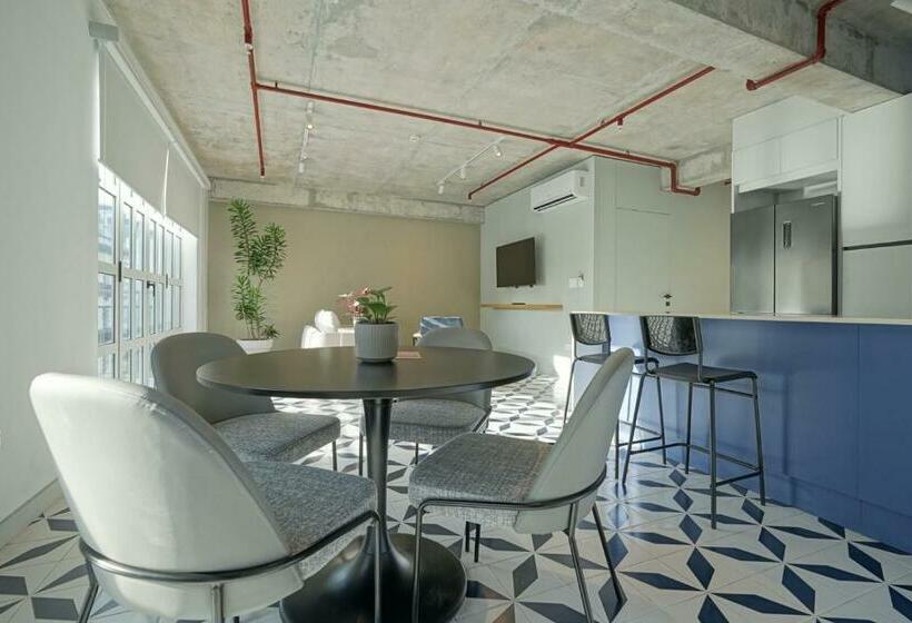 Апартаменты 1 Спальня с Террасой, Casa Contemporánea By Wynwood House