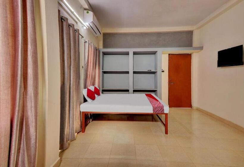 Трехместный Номер Классика, Oyo Flagship Hotel Classic Inn