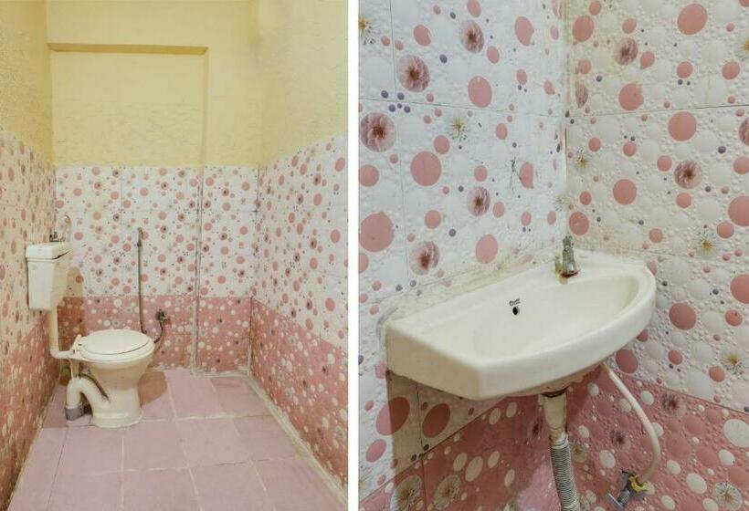 Трехместный Номер Классика, Spot On Hotel Shubham