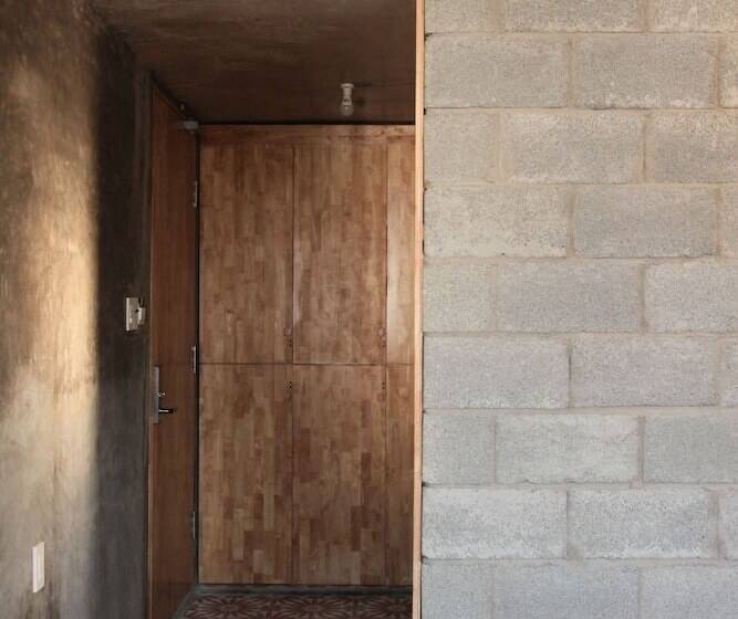 اتاق خانوادگی, Ccasa Hostel