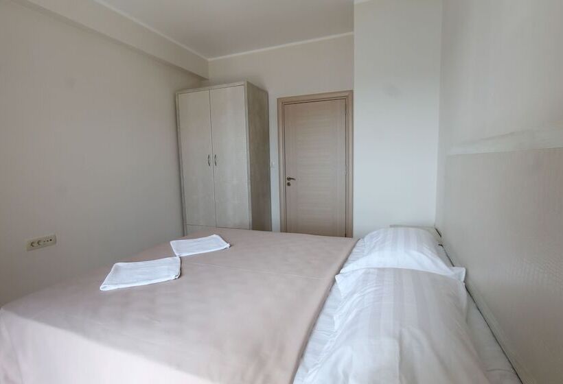 1-Bedroom Classic Apartment, Apartments Aqua