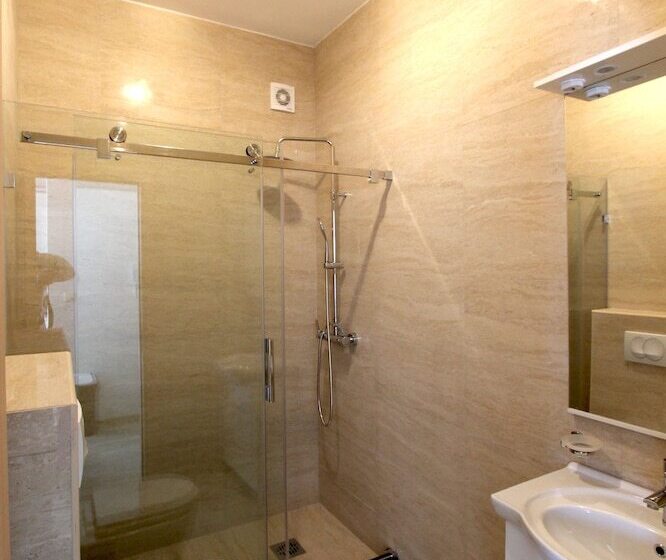 1-Bedroom Classic Apartment, Apartments Aqua