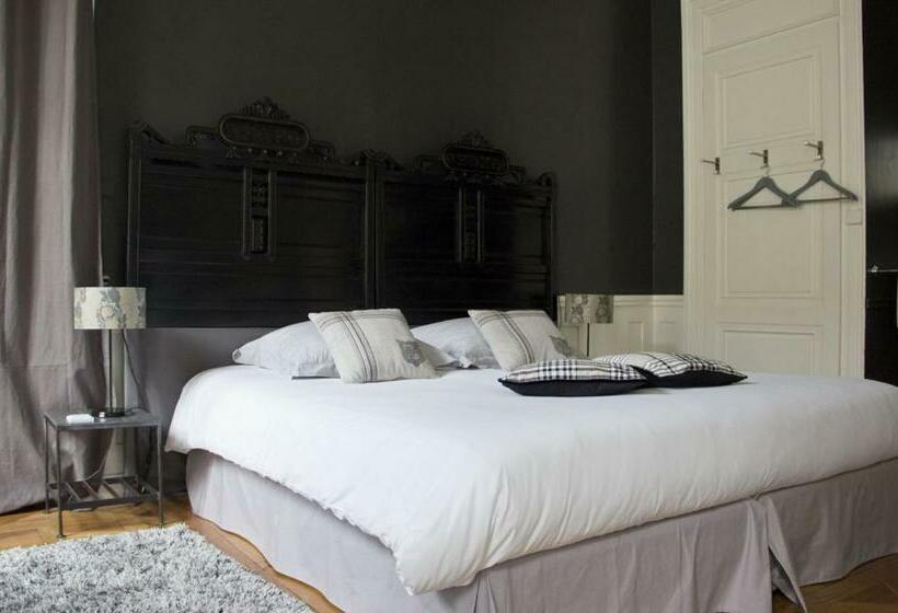 اتاق استاندارد, Une Nuit Au Second Chambre D Hôtes