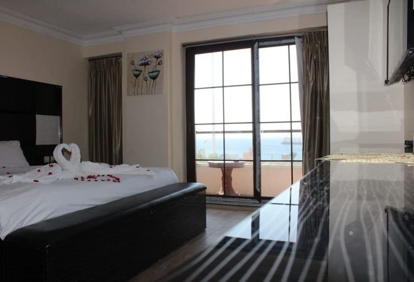 اتاق سه نفره دلوکس با چشم‌انداز دریا, Ahla Tlah Seaview