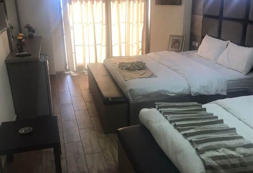 اتاق سه نفره دلوکس با چشم‌انداز دریا, Ahla Tlah Seaview