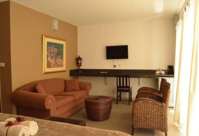 Номер Deluxe, Acasia Guest Lodge
