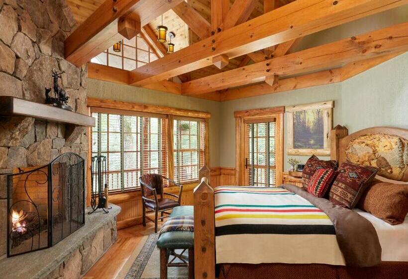 Quarto Quádruplo Estandar, The Chatwal Lodge    In The Unbound Collection By Hyatt
