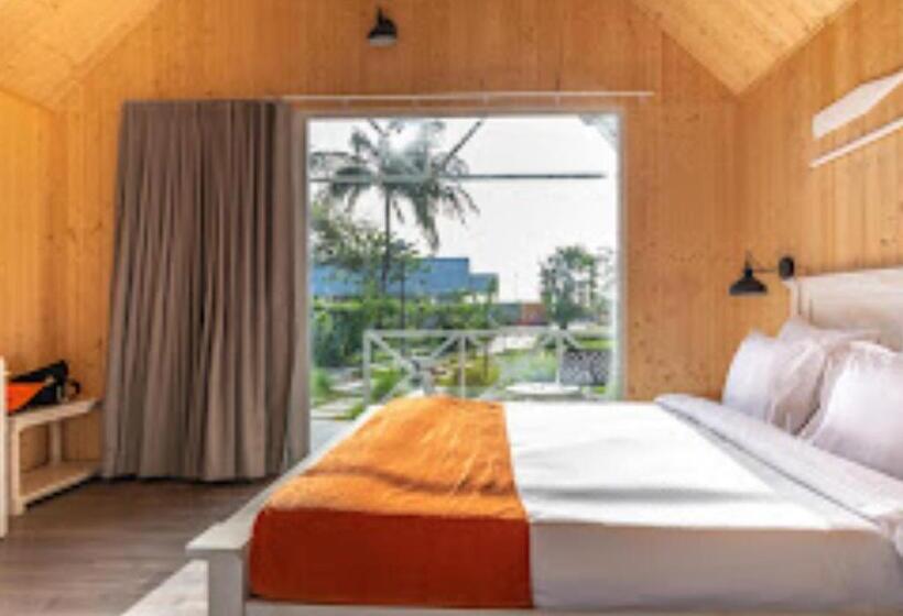 豪华房间, Praveg Beach Resort, Lighthouse, Daman