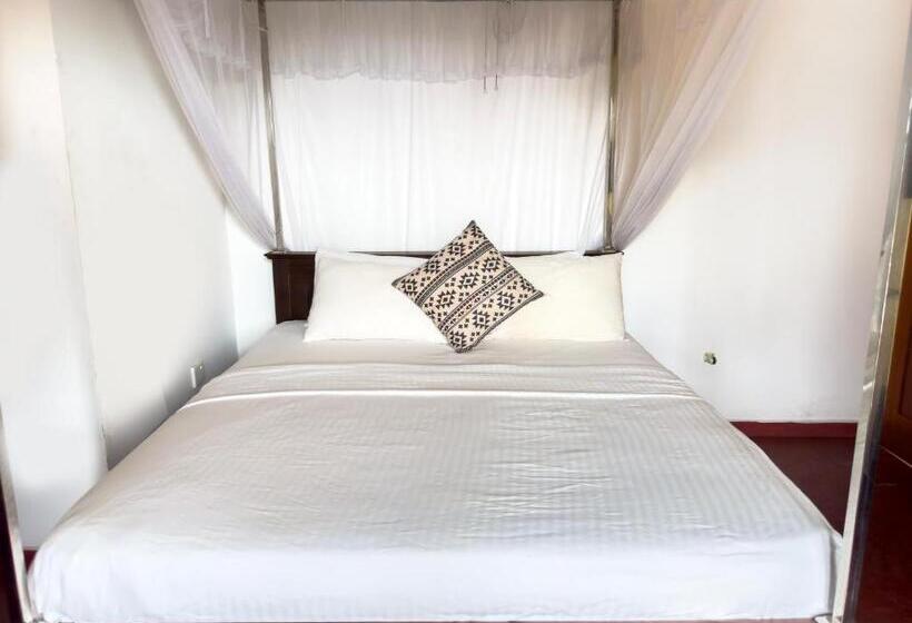 Номер Стандарт, Bluewave Inn   Weligama