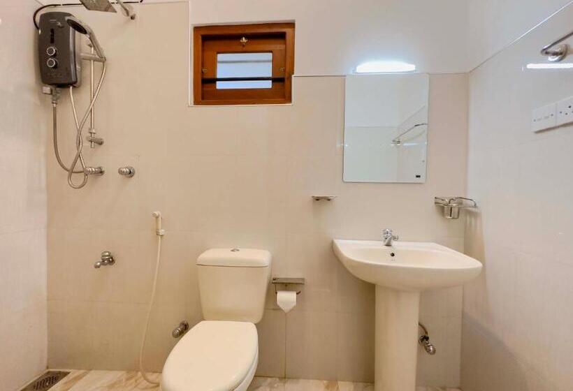 Номер Стандарт, Bluewave Inn   Weligama