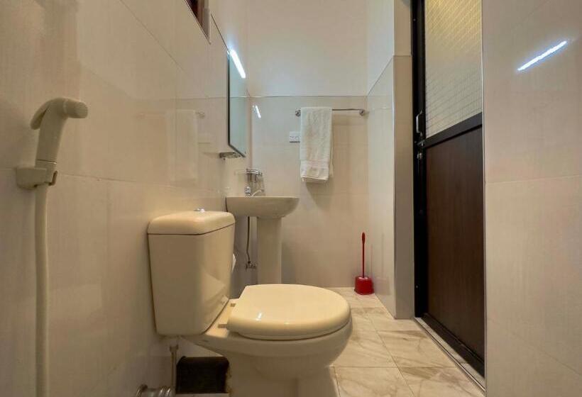 Четырехместный Номер Deluxe, Bluewave Inn   Weligama