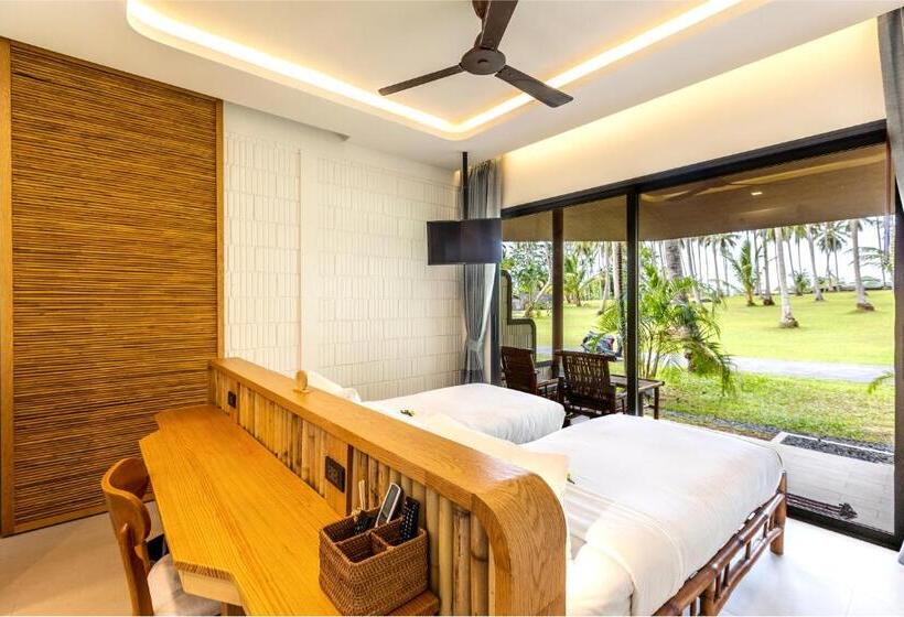 اتاق لوکس, Phukhaolak Resort