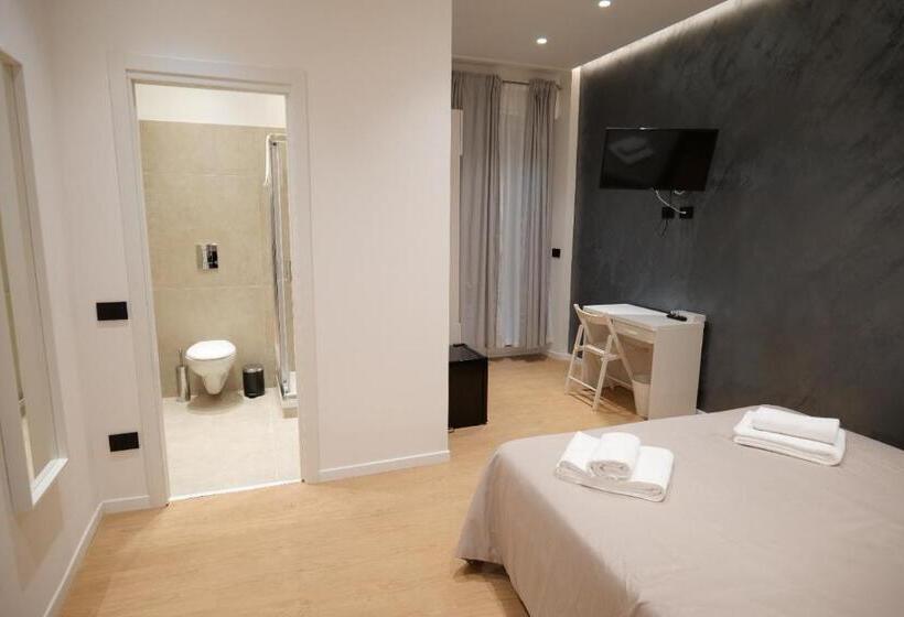اتاق لوکس با بالکن, B&b Grace S Home Affittacamere