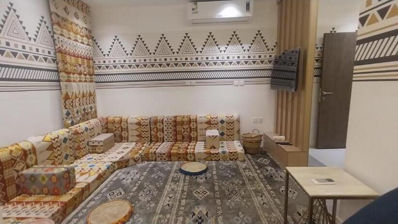 Полулюкс Одноместный с Террасой, مكارم الدار