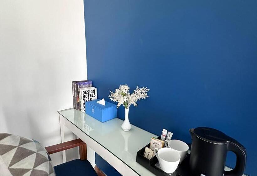 Люкс, Jaya Suites