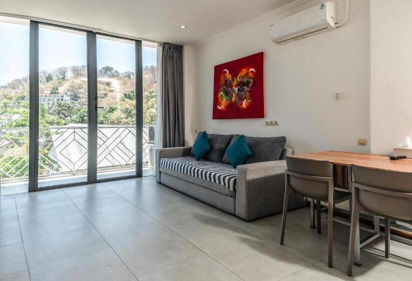 Номер Deluxe, Komodo Suites Downtown Managed By Cpm Bali