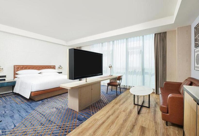 Номер Премиум, Four Points By Sheraton Nantong, Haimen
