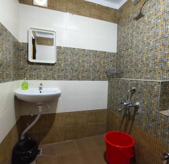 Трехместный Номер Стандарт с Балконом, Pv Cottages Serenity Beach