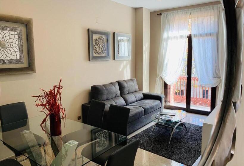 Апартаменты 2 Спальни с Балконом, Aparthotel Rambla108