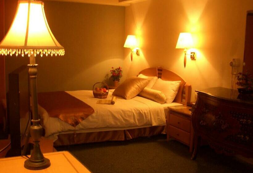 اتاق لوکس, Berkeley Business Hotel Zhongzheng