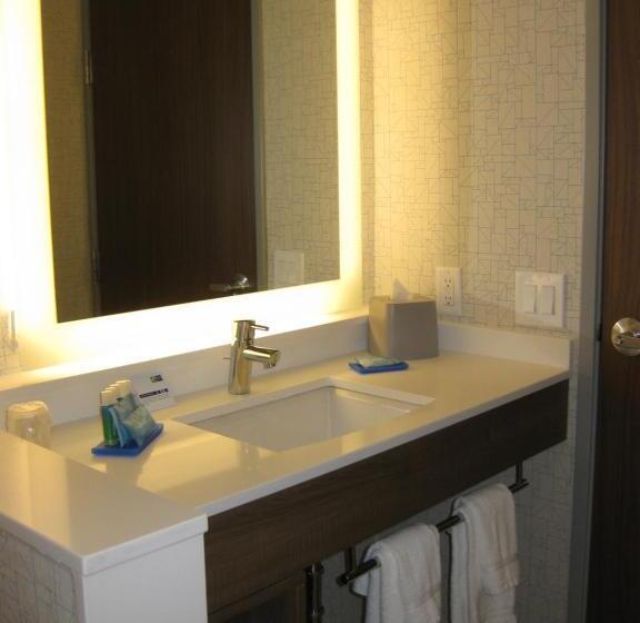 Люкс Адаптированный для Инвалидов, Holiday Inn Express & Suites   Houston Nw   Cypress Grand Pky, An Ihg