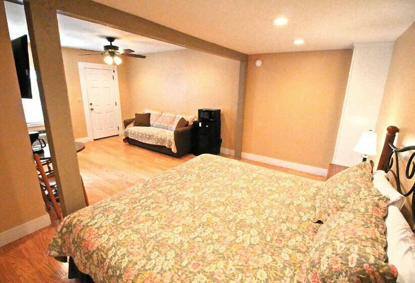 Quarto Deluxe Cama King, Peach Tree Inn & Suites