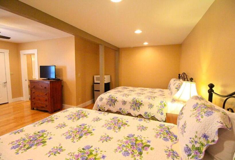 Номер Стандарт, Peach Tree Inn & Suites