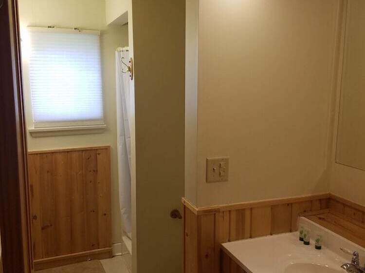 Номер Deluxe, Willard Munger Inn