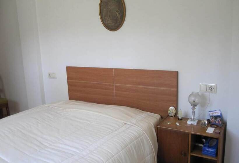 带3个卧室的公寓, Luz De Azahar Bed And Breakfast