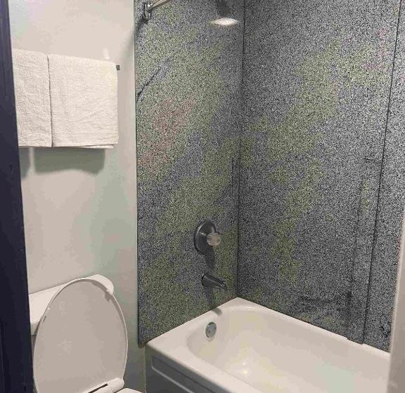 Номер Стандарт, Fairbridge Inn & Suites