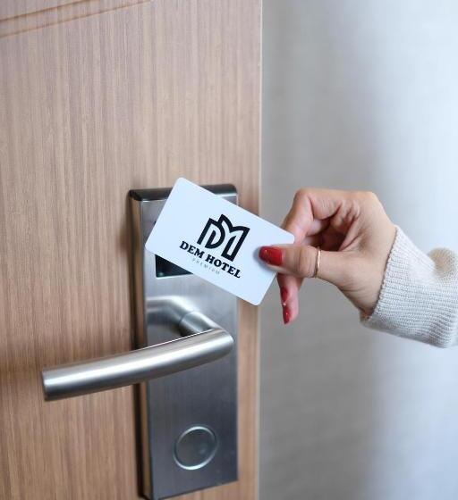 اتاق لوکس با بالکن, Dem Premium Hotel   Round Trip Airport Service   Istanbul International Airport