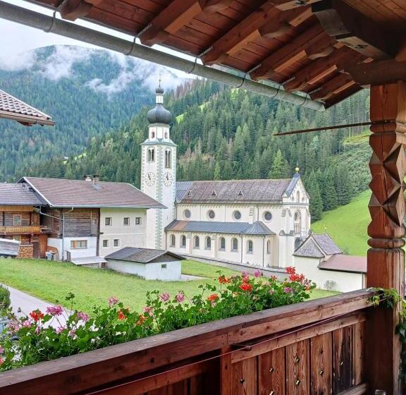 Номер Стандарт с Балконом, Haus Mesner