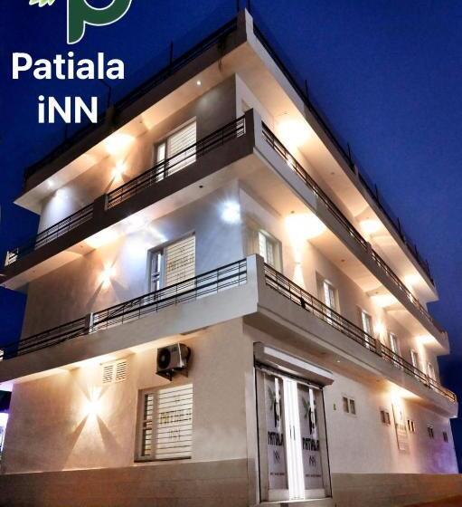 带大床的高级房间, Patiala Inn