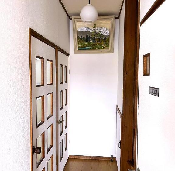Номер Стандарт Четырехместный Совместный Санузел, Guesthouse法華寺yoshikawa
