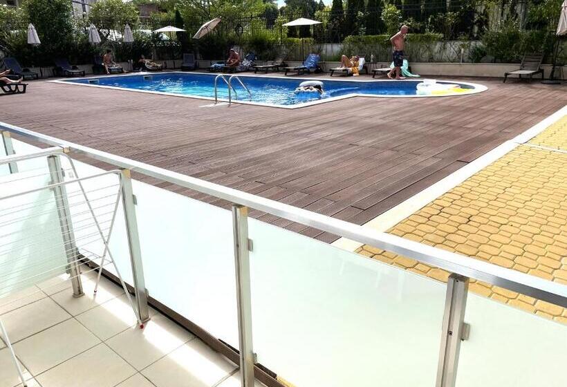 اتاق استاندارد با چشم‌انداز استخر, Apartments Stamopolu Lux With Pool View