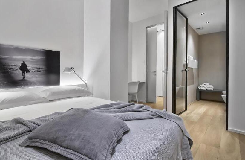 Номер Стандарт, Luxury Suites Collection   Shantung Double Room