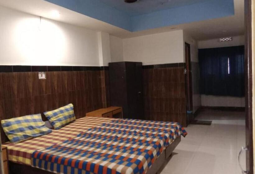 Стандартный Номер Кровать Кинг, Swagat Near Railway Station Best Selling & Best Choice Of Travellers By Morservices