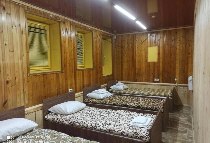 اتاق کلاسیک چهارنفره, готель сауна водопад
