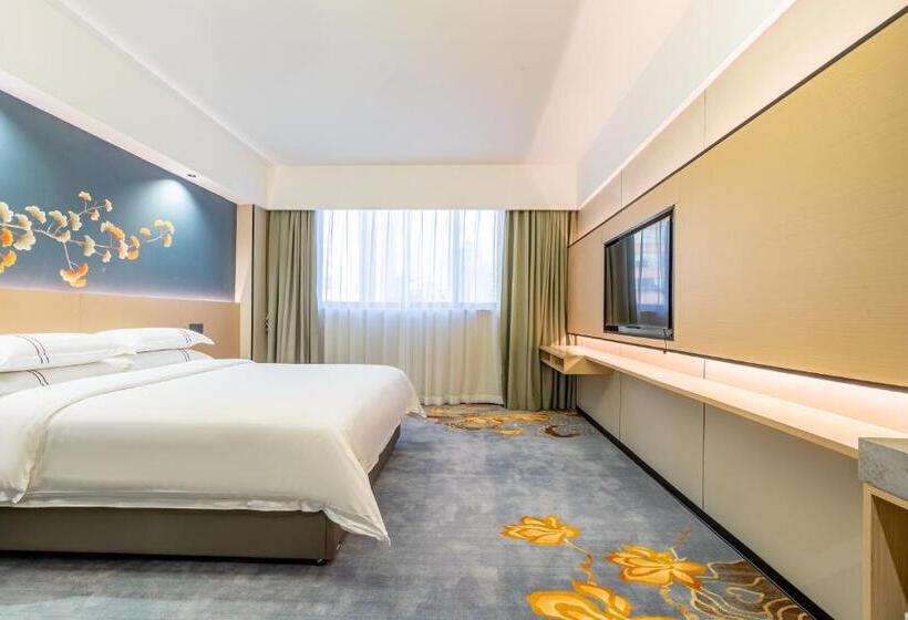سوییت لوکس, Waifiden Hotel  Former Tokai Hotel   Xiaobei Metro Station   Free Shuttle Bus During Canton Fair