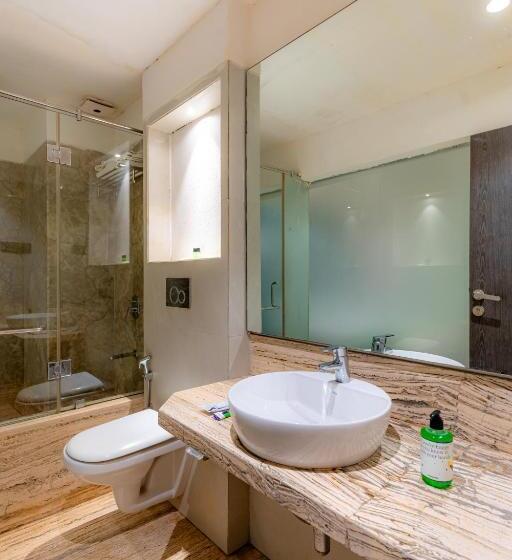 Quarto Estandar, Treebo Supreme Grande