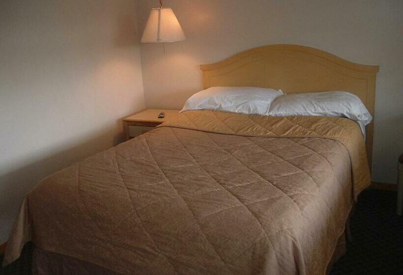 Номер Basic, Fels Three Crown Motel