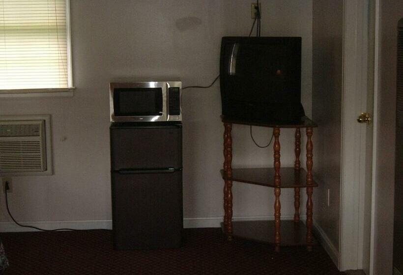 Номер Стандарт 2 Двуспальные Кровати, Fels Three Crown Motel
