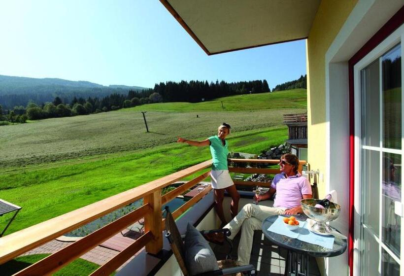 주니어 스위트 발코니, Almgut   Mountain Wellness