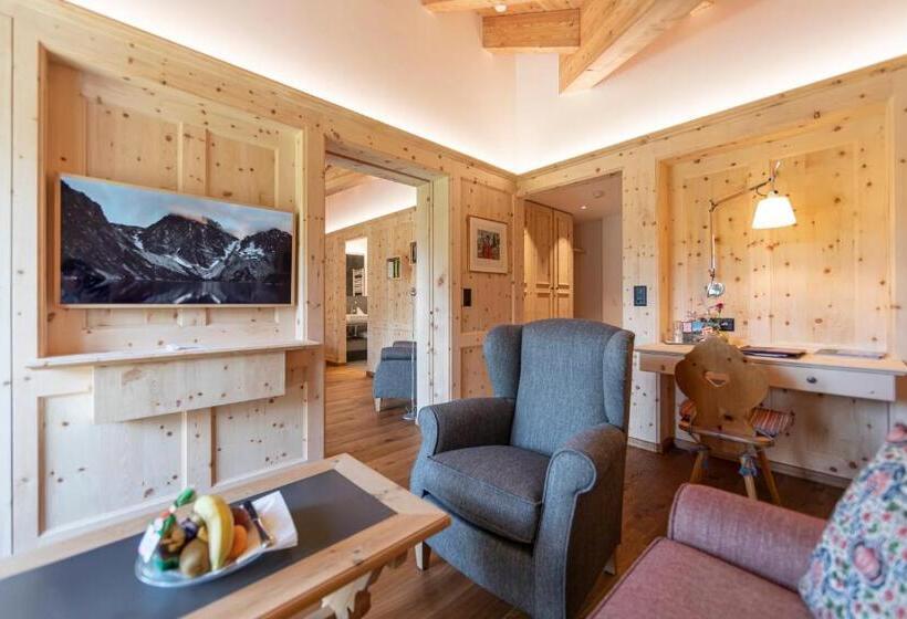 Suite with lake view, Chesa Randolina