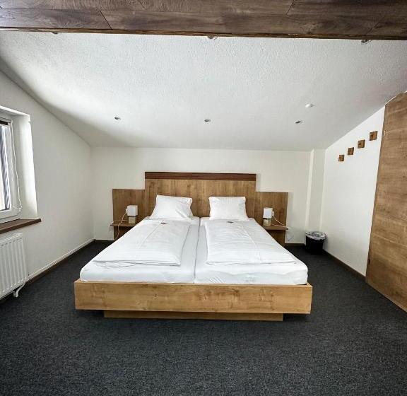 Семейный Номер, Frühstückspension Auer   Haus Kargl